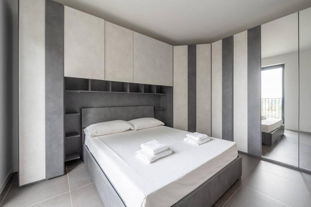 We Home - Uptown74 Bloom Apartment - Milano Exteriör bild